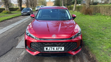 MG HS 1.5 T-GDI Trophy 5dr DCT Petrol Hatchback